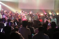 「つぼみ大決戦～この先もみんなとライブしてたいねん～」の様子。（写真提供：株式会社よしもとクリエイティブ・エージェンシー）