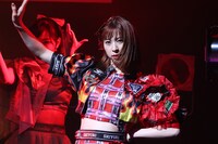 しより（写真提供：株式会社よしもとクリエイティブ・エージェンシー）