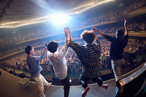 sumika「sumika『Chime』Release Tour」武道館公演の様子。（撮影：後藤壮太郎）