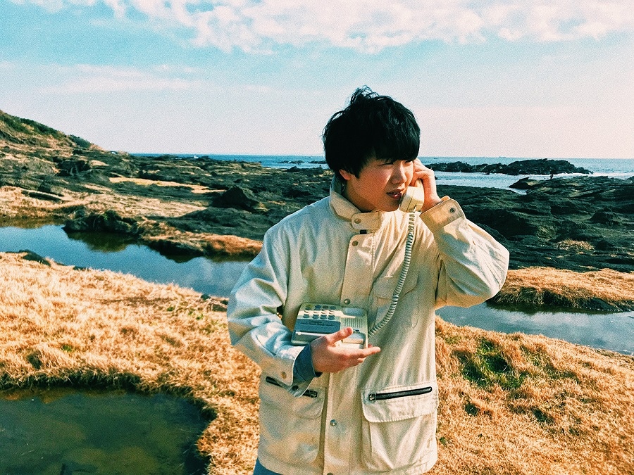 Mom、気鋭映像監督Pennackyとタッグ組んだ「Boys and Girls」MV公開