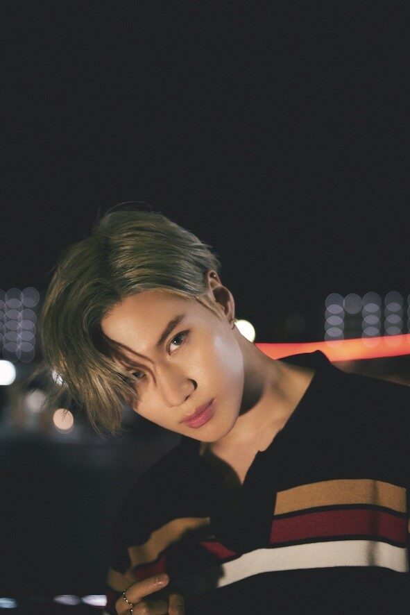 テミン「PORTRAIT」より。 - SHINeeテミン、写真集発売記念してサイン 
