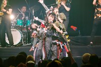 本日3月16日の福岡・Zepp Fukuoka公演の様子。（写真提供：ビクターエンタテインメント）