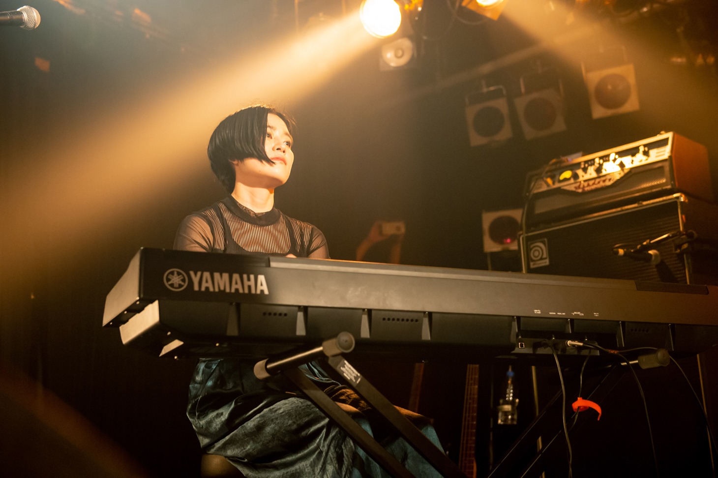 内田愛子（B）（撮影：ヤオタケシ）