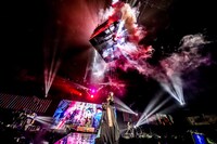 THE ORAL CIGARETTES「Kisses and Kills Tour 2018-2019」神奈川・横浜アリーナ公演の様子。（Photo by Viola Kam [V'z Twinkle]）