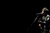 山中拓也（Vo, G）（撮影：鈴木公平）