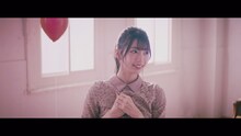 日向坂46「Footstep」ミュージックビデオのワンシーン。