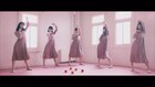 日向坂46、ファッション誌専属モデル5人が桜色の衣装で踊る「Footstep」MV