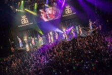 「Going Going WACK TOUR」東京・Zepp Tokyo公演よりGANG PARADE。（撮影：外林健太）