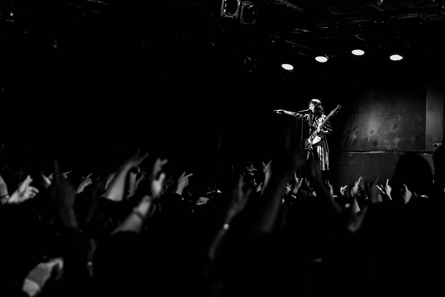 「Rei Release Tour"Rei of Light"」東京・LIQUIDROOM公演の様子。（Photo by Stephen Jackson）
