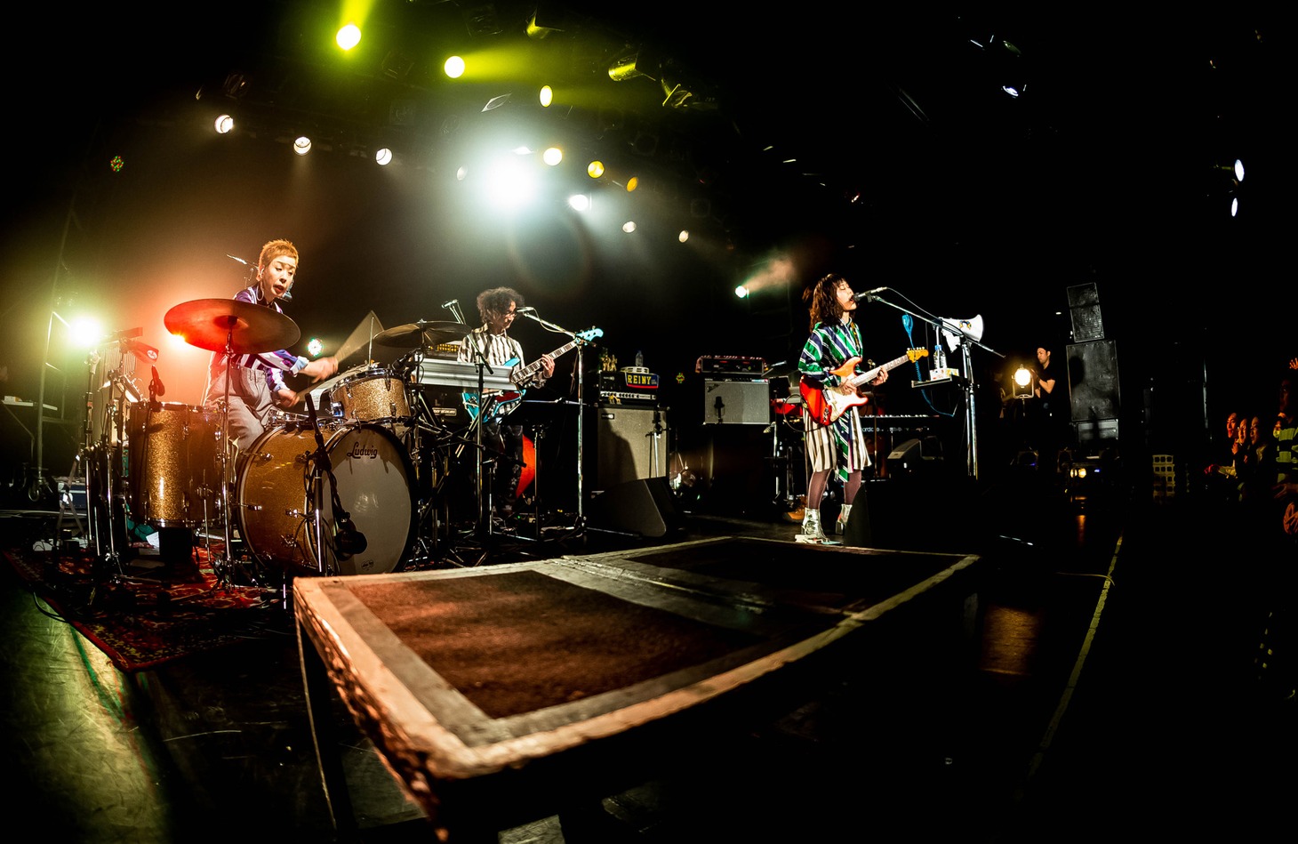 「Rei Release Tour"Rei of Light"」東京・LIQUIDROOM公演の様子。（Photo by Stephen Jackson）
