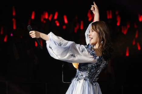 衛藤美彩（写真提供：ソニー・ミュージックレーベルズ）