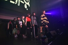 はちみつロケット「忠犬ハチ公」リリース記念イベントの様子。