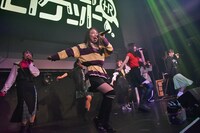 はちみつロケット「忠犬ハチ公」リリース記念イベントの様子。