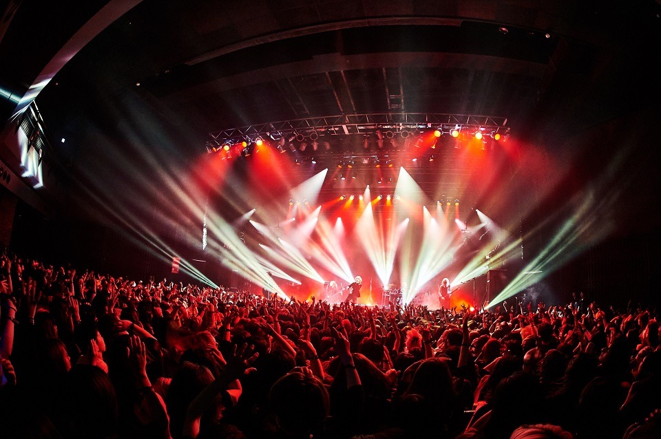 the GazettE「LIVE TOUR18-19 THE NINTH　PHASE#03 激情は獰猛」東京・TSUTAYA O-EAST公演の様子。（Photo by Keiko Tanabe）