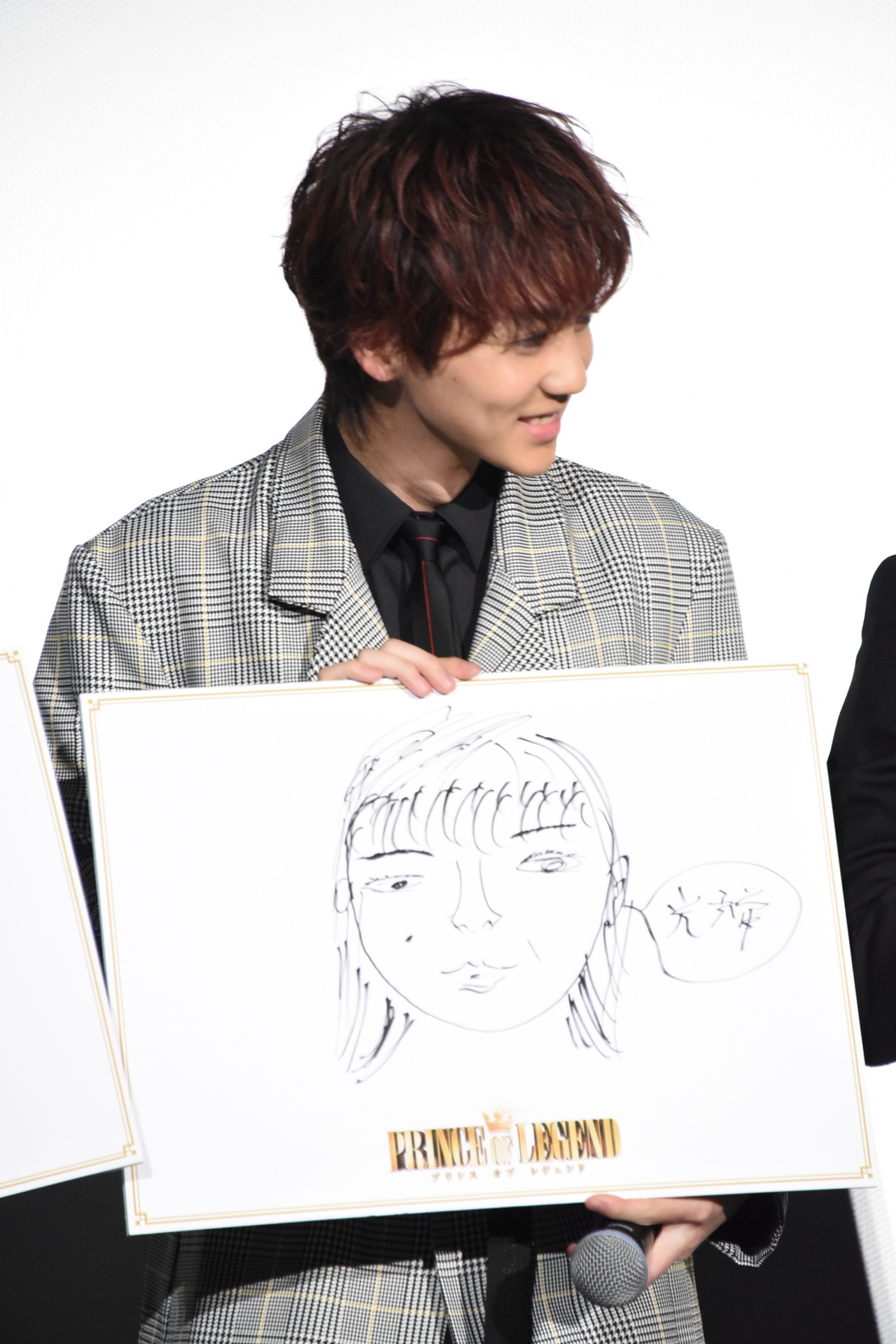 吉野北人が描いた白石聖の似顔絵。