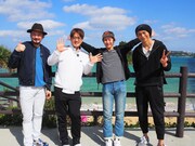 テレ朝チャンネル2「沖縄初上陸の純烈が釣って！歌って！喰いまくる！純烈のOKINAWAガイドブック」より。（写真提供：テレビ朝日）