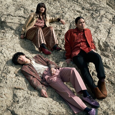 雨のパレード「Ahead Ahead」通常盤ジャケット