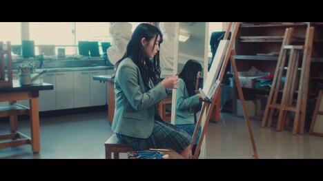 日向坂46「けやき坂46ストーリー ～ひなたのほうへ～」柿崎芽実編のワンシーン。
