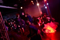 BiSとEMPiRE。（写真提供：日本クラウン）