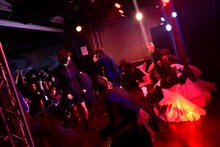 BiSとEMPiRE。（写真提供：日本クラウン）