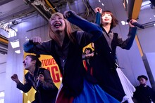 BiS（写真提供：日本クラウン）