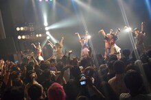 BiS（写真提供：日本クラウン）