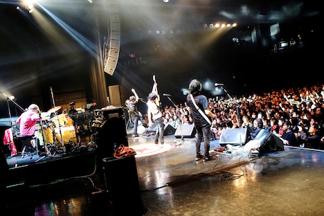 「REBROADCAST TOUR」東京・Zepp Tokyo公演の様子。（撮影：岩佐篤樹）