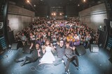 「カミツキ 'Secret Whisper’ TOUR FINAL『噛みついて神ついて』ONE MAN」の様子。(Photo by Shin Ishihara)