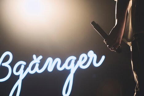 夏代孝明「Fussganger」東京・LIQUIDROOM公演の様子。