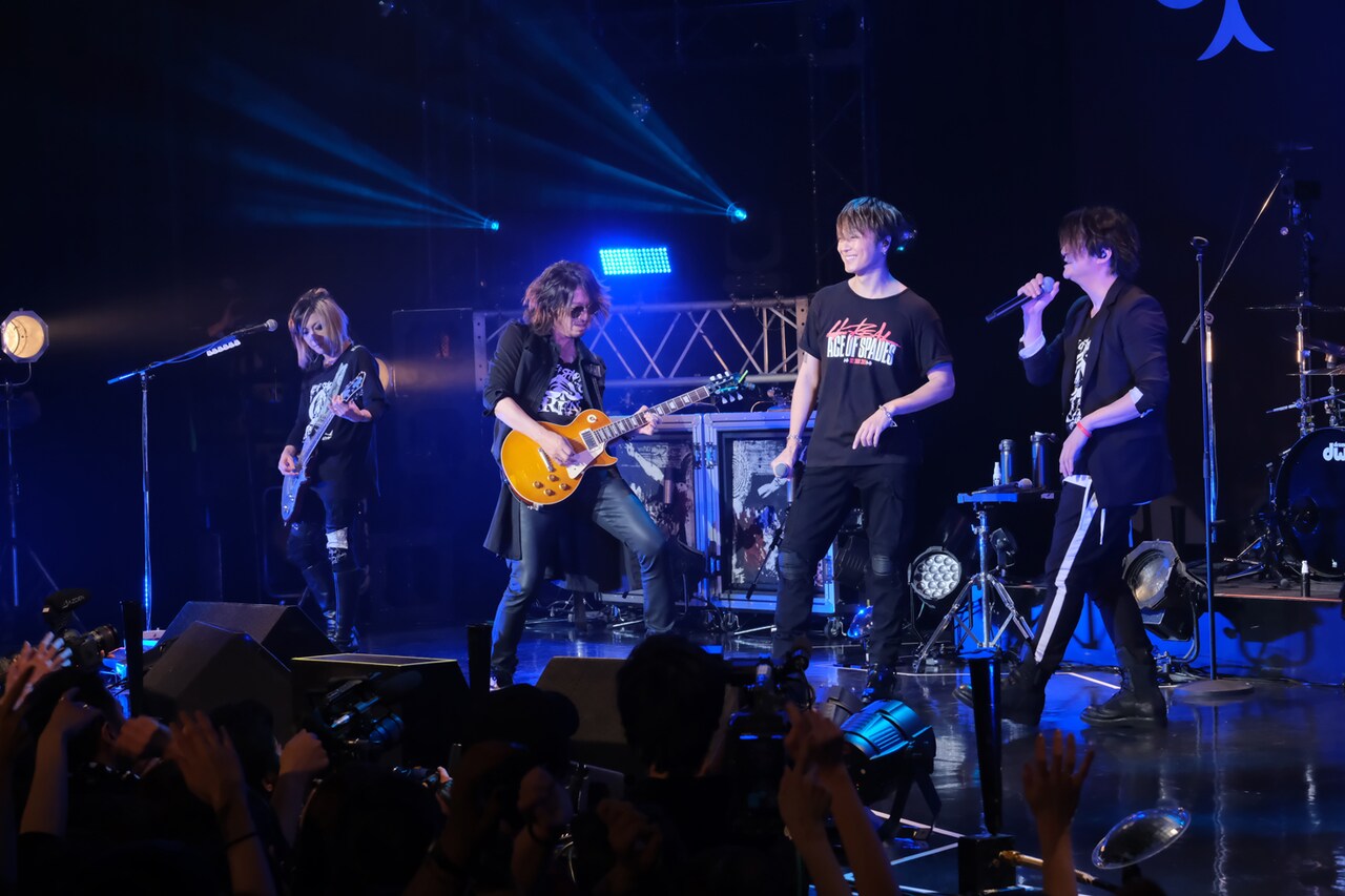 ACE OF SPADESツアー千秋楽でGLAYのTERU&TAKUROと「Rising Sun」