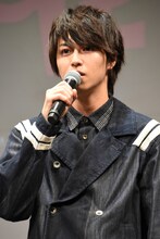 「みんなに奇跡をやるよ」と“けだキュン”を再現する松尾太陽（超特急）。