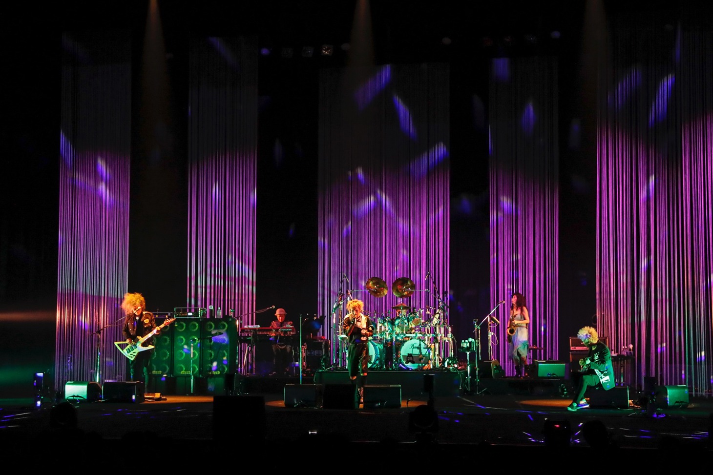 「cali≠gari 25th Caliversary"1993-2019" TOUR 14 FINAL -I've come a long way since those old days-」の模様。（撮影：柴田恵理）