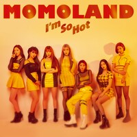 MOMOLAND「I'm So Hot」初回限定盤Aジャケット