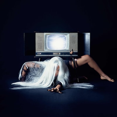 女王蜂「feels like "HEAVEN"」配信ジャケット