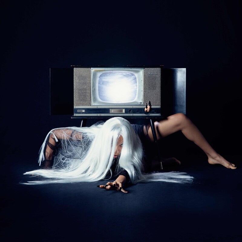 女王蜂「feels like "HEAVEN"」配信ジャケット