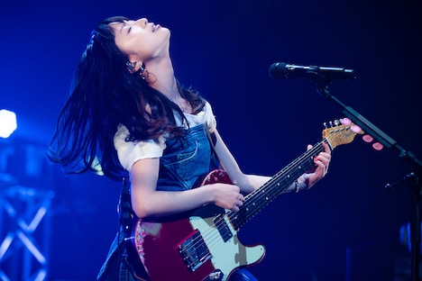 有安杏果 (c)Apricot Inc