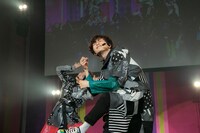 「PUMP ME UP」でパンダになるタクヤ。