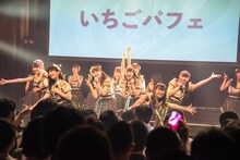 「アイドルカレッジ ベスト オブ ミュージック2019 ～神曲カウントダウン！全72曲の頂点はどれだ!?～」の様子。（撮影：古川朋久）