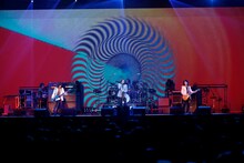 THE YELLOW MONKEY（撮影：三吉ツカサ［Showcase］）