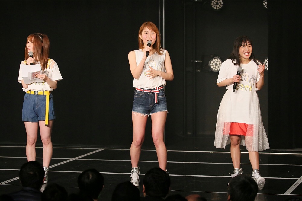 「二期生10周年公演～10年経ってもみんなに会いたかった～」の様子。
