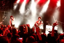 電波少女「Q」Release Partyの様子。