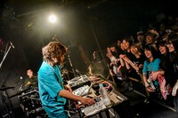 ドラムDJピエール中野（凛として時雨）