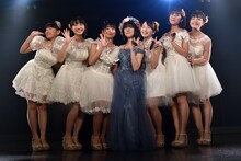 「ハコイリ▽ムスメの定期便3月号～合言葉は『ごきげんよう』！～」の様子。