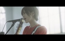 山本彩「イチリンソウ」ミュージックビデオのワンシーン。