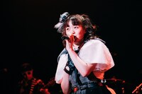 希山愛（Photo by Ray Otabe）