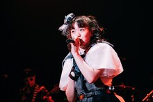 希山愛（Photo by Ray Otabe）