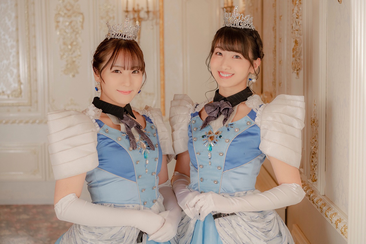 左から水希蒼、リーダーの関根ささら。