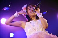 カーリー・レイ・ジェプセン「Call Me Baby」を歌う栗田萌。