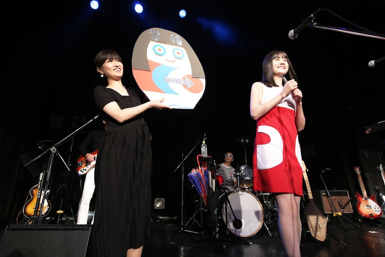 SOLEIL復活ライブで「ハイスクールララバイ」と新曲披露、高校合格したそれいゆを祝福