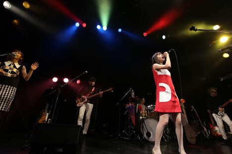 SOLEIL（写真提供：ビクターエンタテインメント）